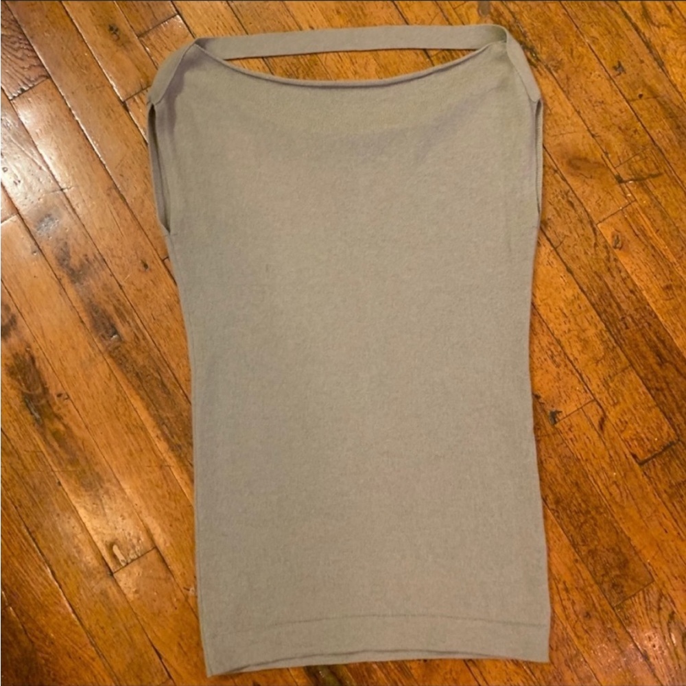 Theory Boatneck Cashmere sweater